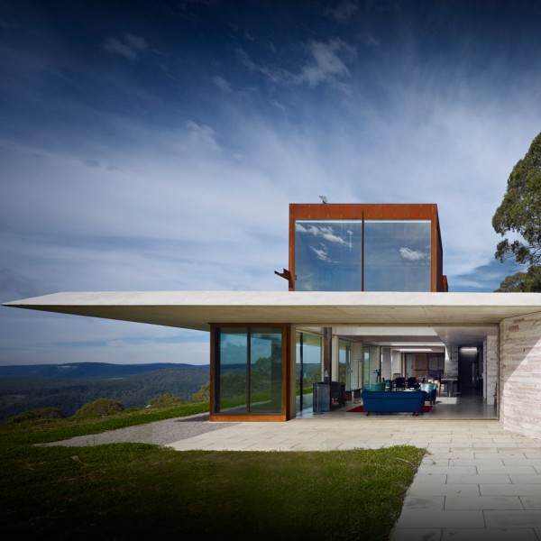 Invisible House, Hampton, Australia, by Peter Stutchbury Architecture