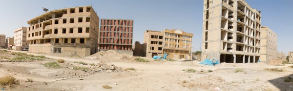 Kahrizak residential building by CAAT Studio