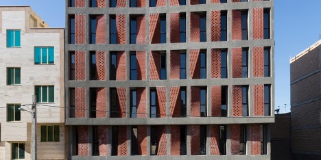 Kahrizak residential building by CAAT Studio