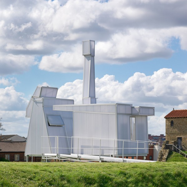 The Mansio mobile booth, gallery and tearoom by architect Matthew Butcher