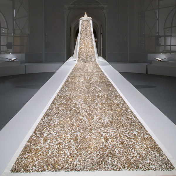 Manus x Machina fashion exhibition at New York's Metropolitan Museum of Art