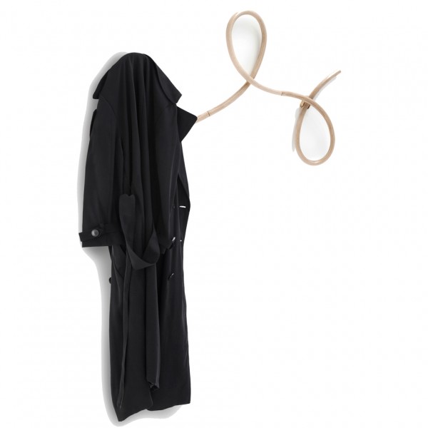 wooden coat hanger by gamfratesi for gebrüder thonet in Vienna