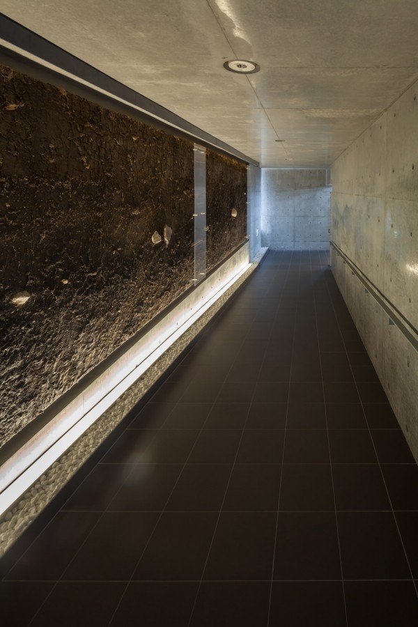 Miyahata Ruins Museum by Furuichi Architecture