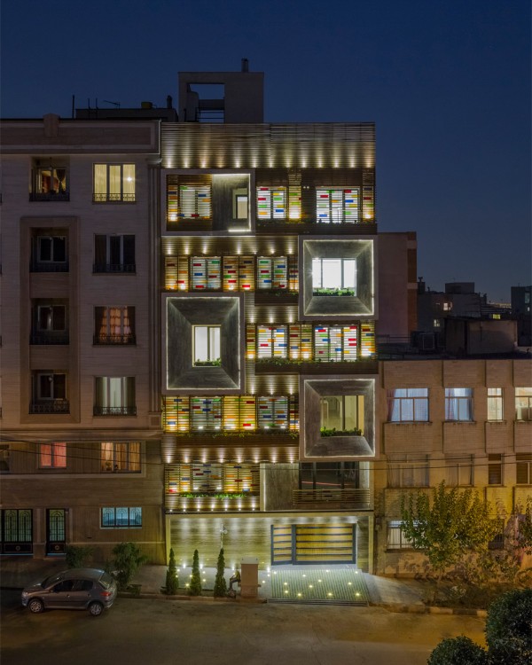 Orsi House by Keivani Architects
