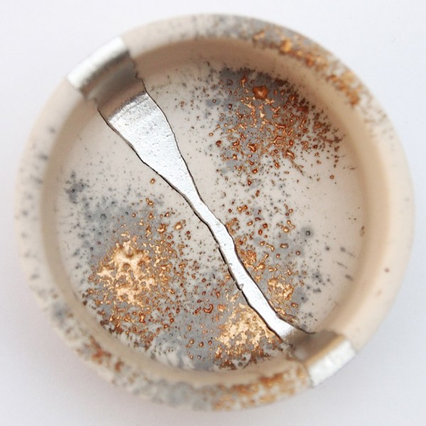 Patina Jesmonite by YenChen YaWen Studio