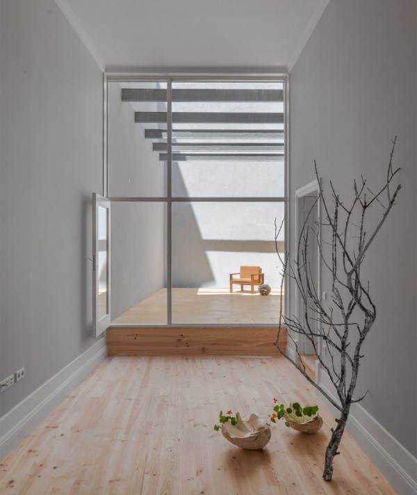 Santa Teresa townhouse renovation in Porto, Portugal by Joao Morgado