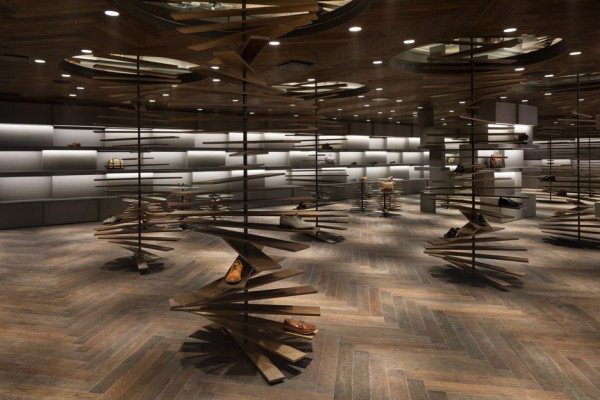 Retail Architecture: Siam Discover shopping centre in Bangkok by Nendo