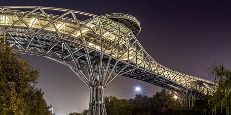 Tabiat Bridge creates new public space for pedestrians in Tehran