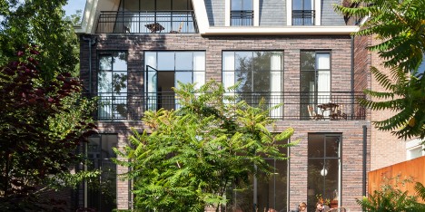 Transformation of a former private museum into a home in Rotterdam by Paul de Ruiter and Chris Collaris