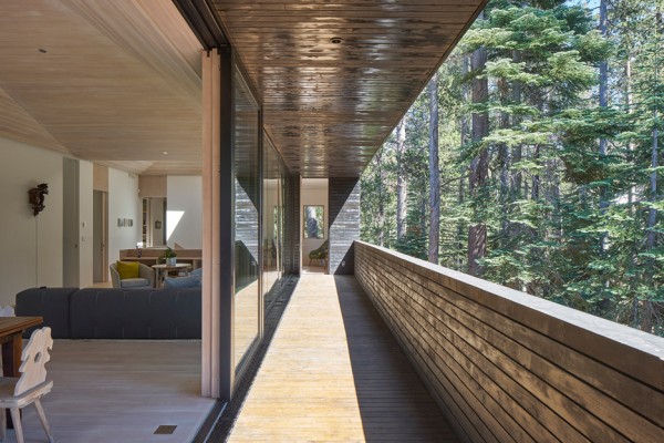 Residential Architecture: Trollhus by Mork Ulnes in California, USA