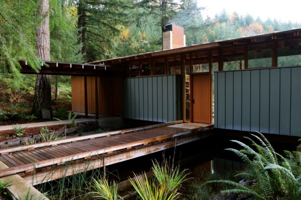 Newberg residence by Cutler Anderson Architects