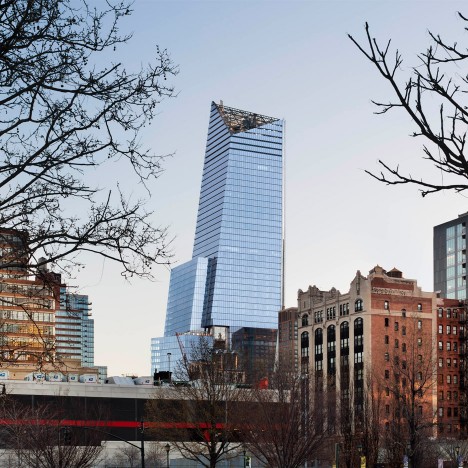 KPF's 10 Hudson Yards skyscraper in New York welcomes first tenant Coach