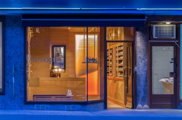Aesop store in Oslo designed by Snøhetta covered with three dimensional oak panels