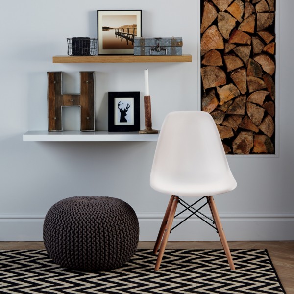 Aldi says replica Eames chair “does not infringe design rights”