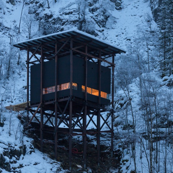 Allmannajuvet tourist route pavilion in Norway by Peter Zumthor. Photograph by Arne Espeland