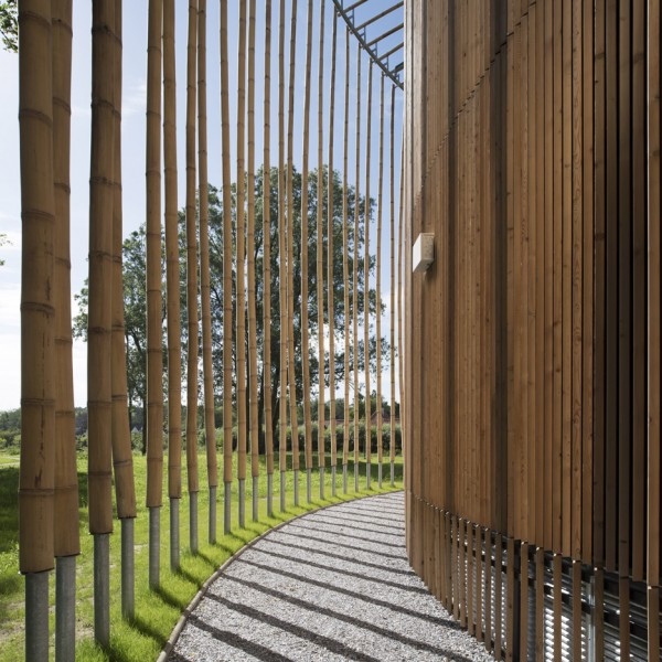 andrew-todd-theatre-pas-de-calais-globe-elizabethan-france-cross-laminated-timber_dezeen_936_6
