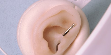 lesley ann daly central saint martins graduate design material futures anthropomorphic sensory augmentation