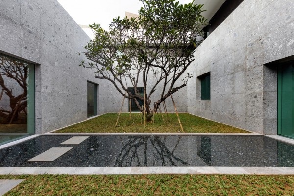 Australian Embassy in Jakarta designed by Denton Corker Marshall