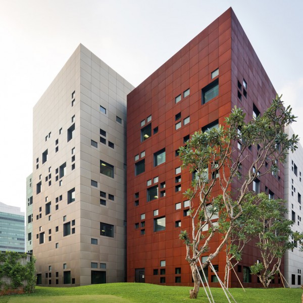Australian Embassy in Jakarta designed by Denton Corker Marshall