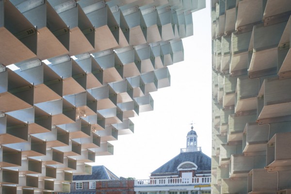 bjarke-ingels_big_sepentine-gallery-pavilion-opening_london_dezeen_936_4