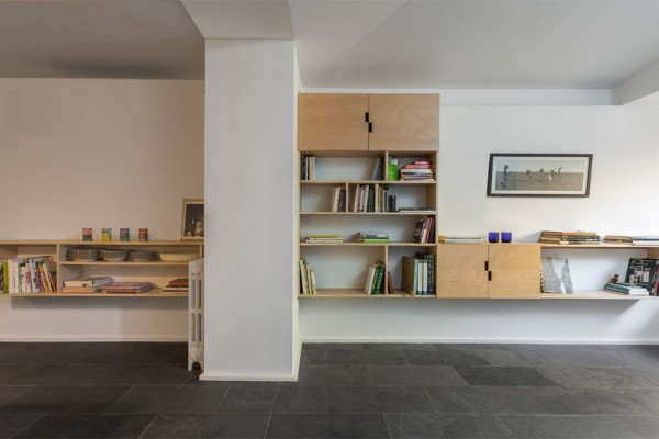Blurring Boxes residential extension in Brooklyn, New York City, USA by Architensions. Photograph by Cameron Blaylock