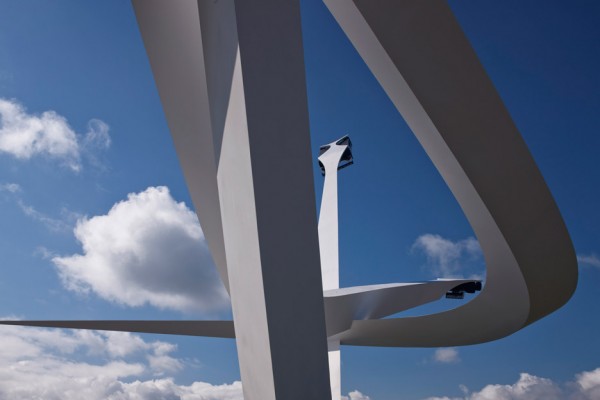 bmw goodwood sculpture gerry judah festival of speed