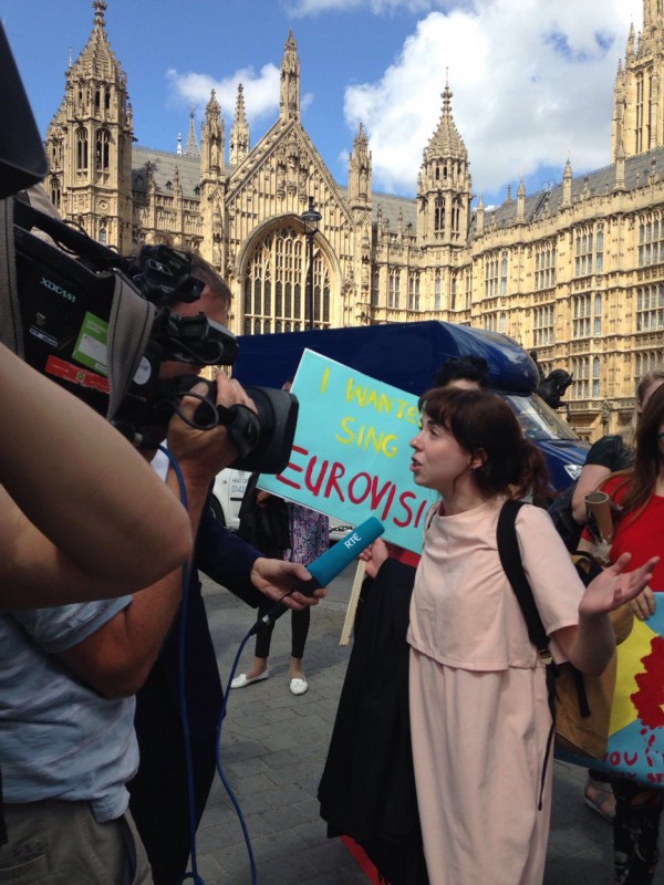 brexit protest eu referendum_dezeen_1