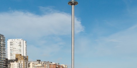 “World’s tallest moving observation tower” prepares to welcome first passengers