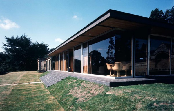 capel manor house_michael-manser_dezeen_936_1