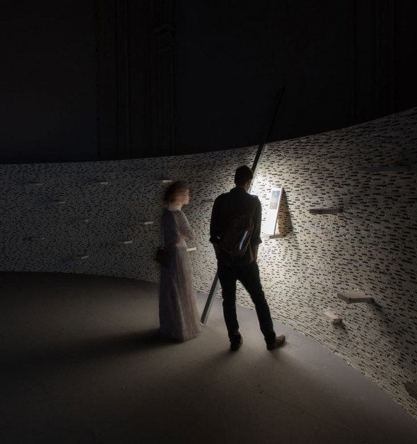 central pavilion-entrance-exhibition-venice-architecture-biennale-2016_dezeen_936_0