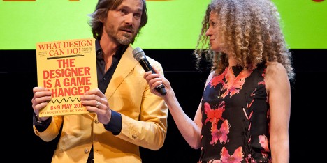 Richard van der Laken on stage at WDCD2014
