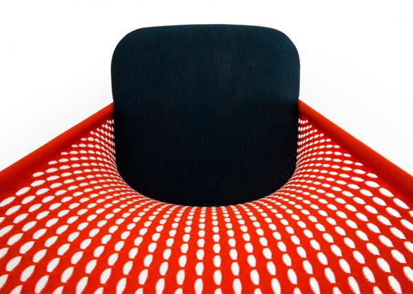 Cradle chair by Layer for Moroso