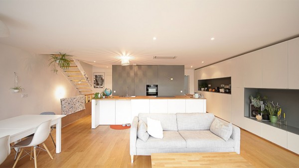 Flying Box Villa by 2A Design, residential architecture in Rennes, France