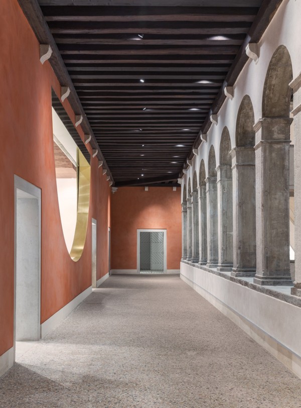 OMA restore the Fondaco dei Tedeschi building in Venice and redesign it as a department store