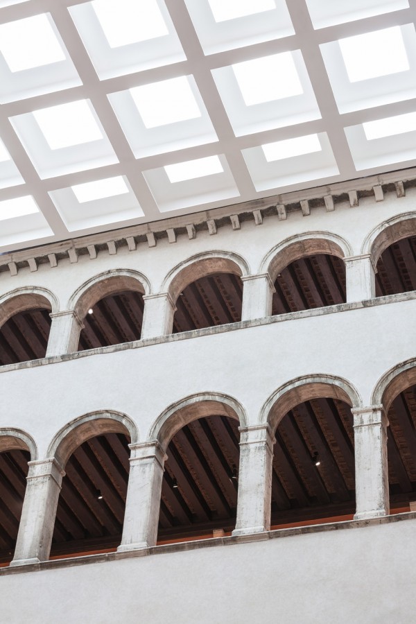 OMA restore the Fondaco dei Tedeschi building in Venice and redesign it as a department store