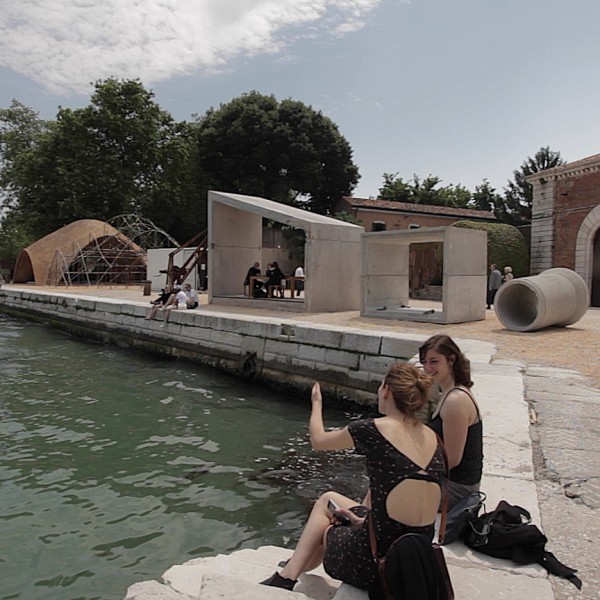 Modular housing by Samuel Goncalves at the Venice Architecture Biennale 2016