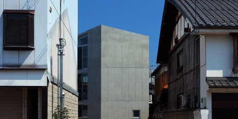 Hikone studio apartments in Japan by Alphaville architects
