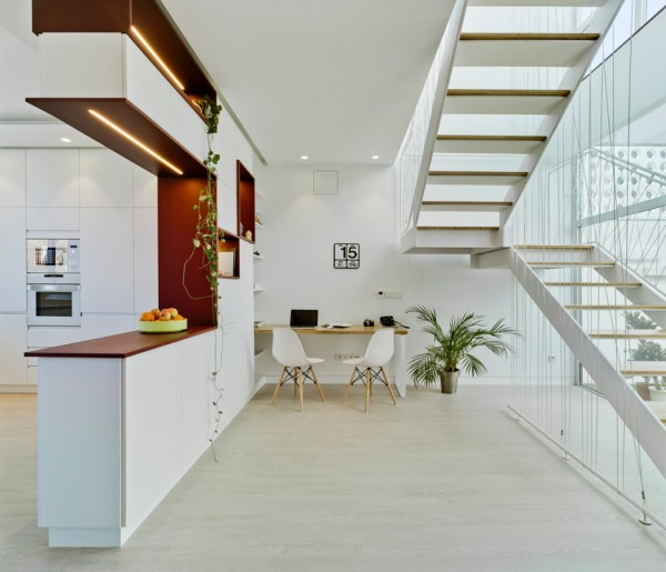 House F&M in Spain is designed by Luis Navarro Jover and Carlos Sánchez García