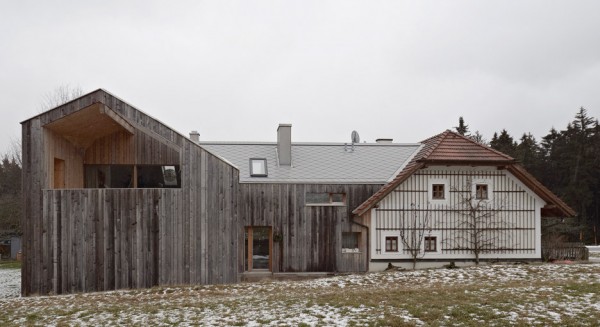 House MK by HPSA