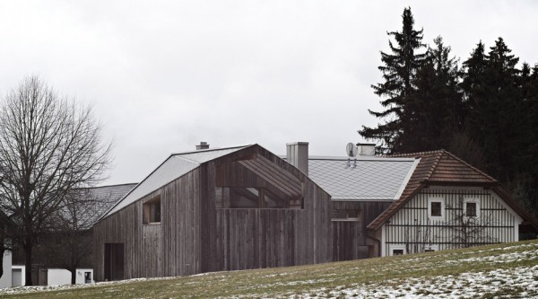 House MK by HPSA