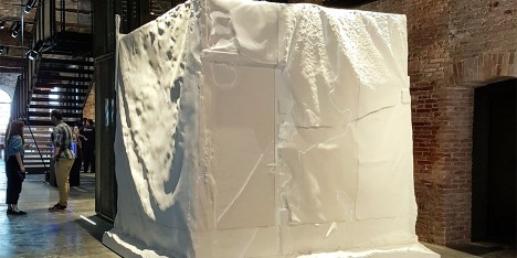 A world of fragile parts, the Victoria and Albert museum exhibition at the Venice Architecture Biennale 2016