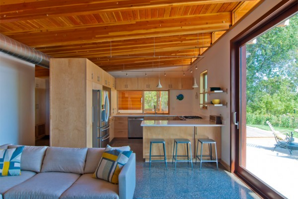 Lake Michigan Beach Cottage by Ramsey Jones in Wisconsin, USA