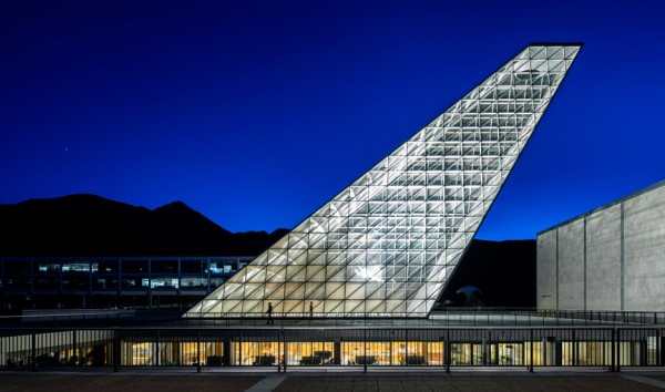 Centre of Leadership for a US Air Force base designed by Skidmore Owings and Merrill