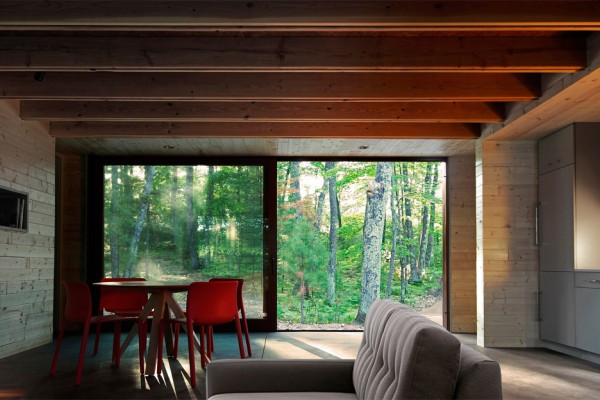 Linear cabin by Johnsen Schmaling Architects