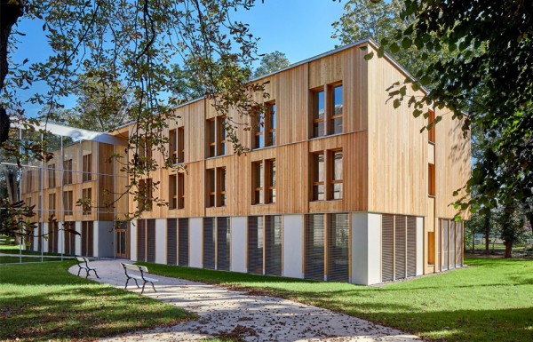 Maison d’Education de la Légion d’Honneur in Paris by Belus & Hénocq Architectes