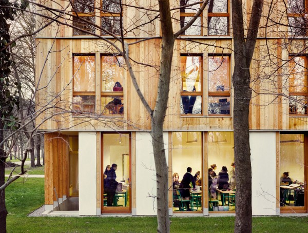 Maison d’Education de la Légion d’Honneur in Paris by Belus & Hénocq Architectes