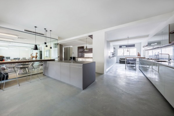 Molteni&C opens first major Italian design showroom in Tehran