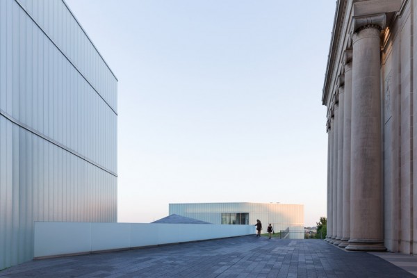 Iwan Baan photographs the Nelson Atkins Museum by Steven Holl to celebrate the new building's 10th anniversary