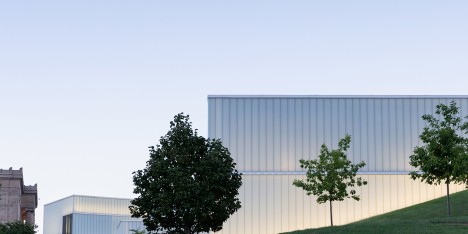 Steven Holl’s Bloch Building in Missouri recaptured in photographs by Iwan Baan
