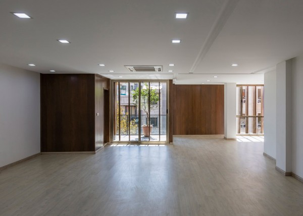 Office block on Tehran, Iran by LP2 architecture studio